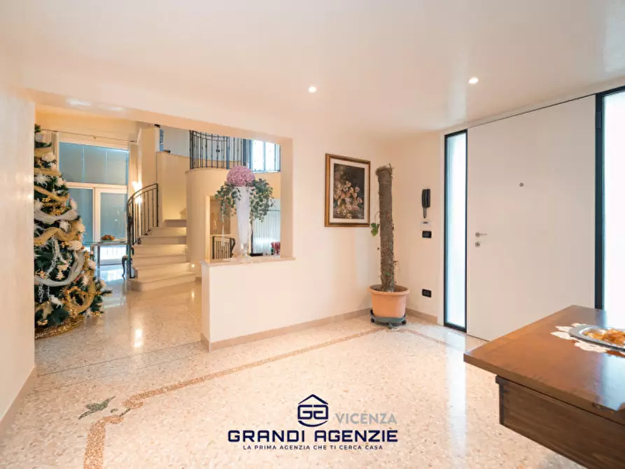 Immagine 10 di Casa indipendente in vendita  in Cavazzale a Monticello Conte Otto