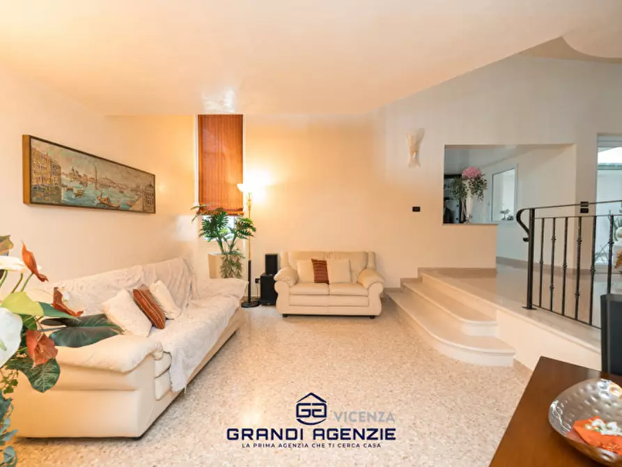 Immagine 13 di Casa indipendente in vendita  in Cavazzale a Monticello Conte Otto