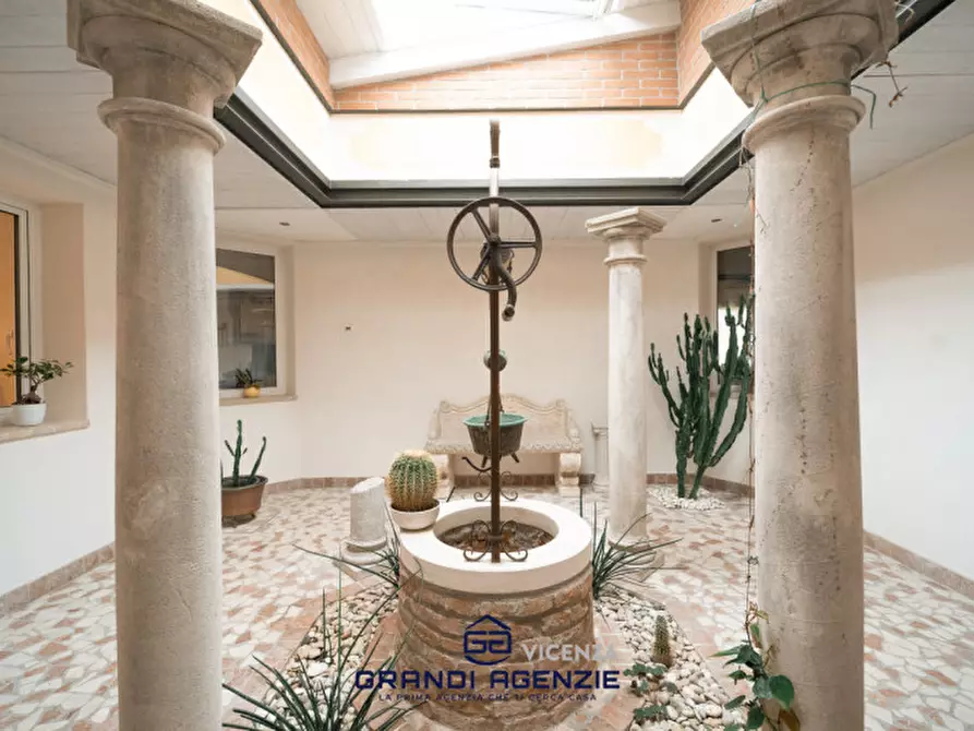 Immagine 18 di Casa indipendente in vendita  in Cavazzale a Monticello Conte Otto