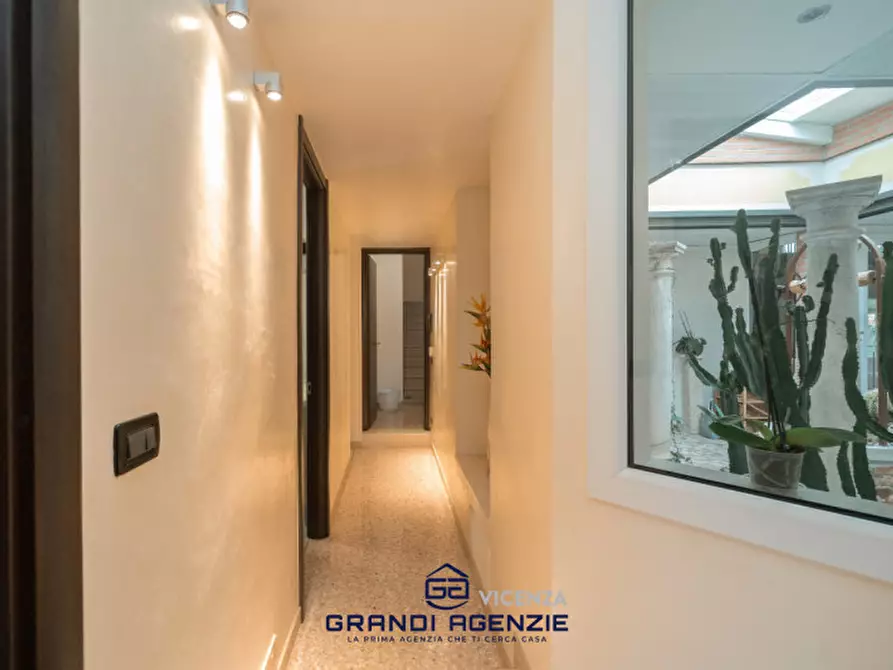 Immagine 31 di Casa indipendente in vendita  in Cavazzale a Monticello Conte Otto