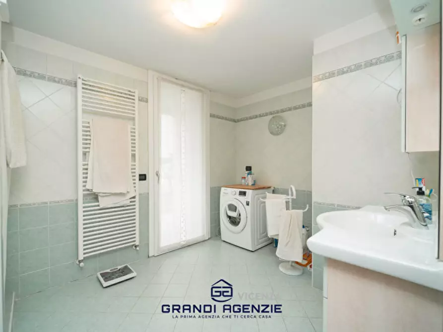 Immagine 40 di Casa indipendente in vendita  in Cavazzale a Monticello Conte Otto