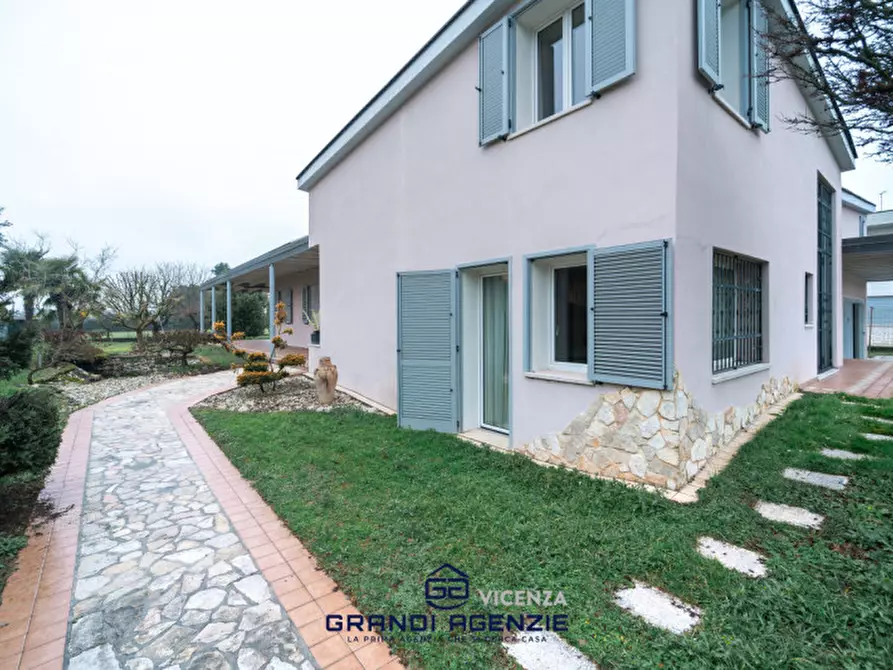 Immagine 53 di Casa indipendente in vendita  in Cavazzale a Monticello Conte Otto