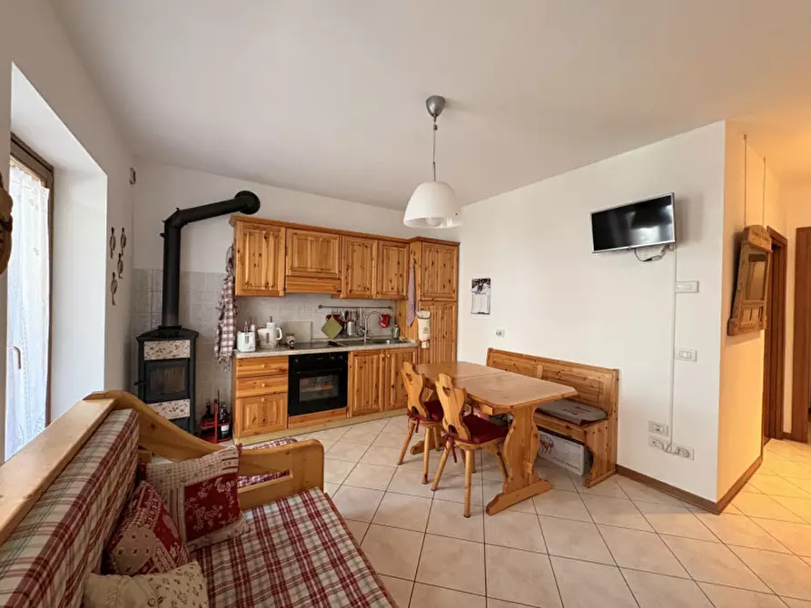 Immagine 4 di Appartamento in vendita  in Via Venezia a Santo Stefano Di Cadore