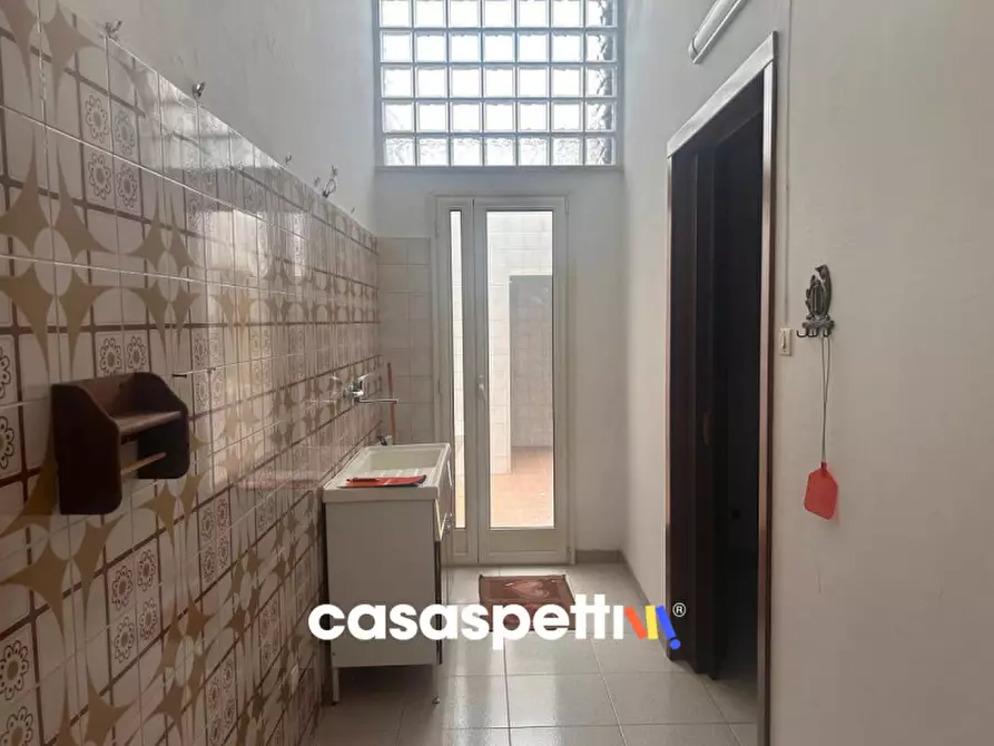 Immagine 10 di Appartamento in vendita  in Via Giorgio Castriota Scandhenbergh, 120 a San Giorgio Ionico