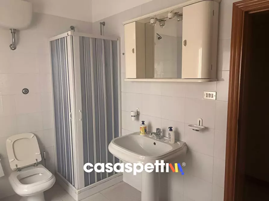 Immagine 29 di Appartamento in vendita  in Via Giorgio Castriota Scandhenbergh, 120 a San Giorgio Ionico