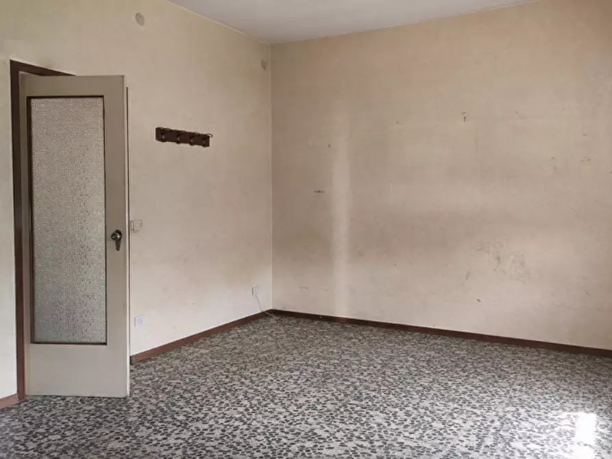 Immagine 9 di Casa indipendente in vendita  in via Solari a Montechiarugolo