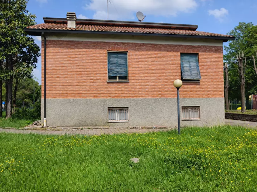 Immagine 19 di Casa indipendente in vendita  in via Solari a Montechiarugolo