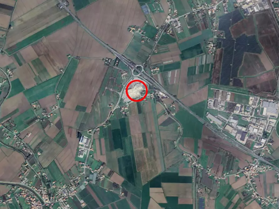 Immagine 14 di Negozio in vendita  in Via Orlando Scavazza, 1769, 45020 Giacciano con Baruchella RO, Italia a Giacciano Con Baruchella