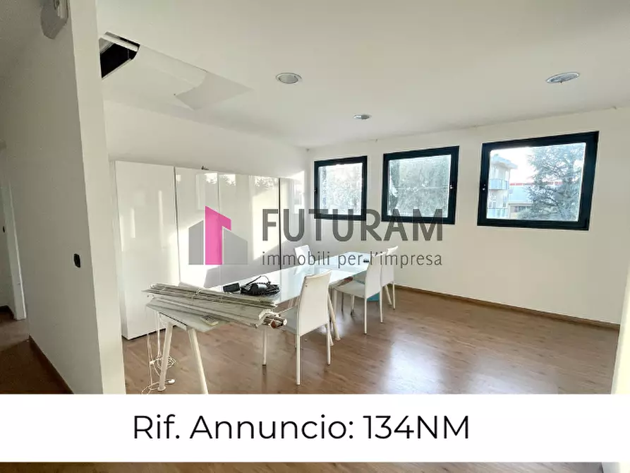 Immagine 1 di Ufficio in affitto  in VIA LONGHIN 1 a Padova