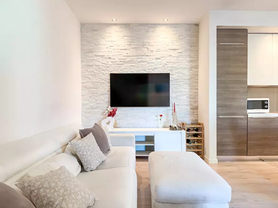 Immagine 1 di Appartamento in vendita  in Via Feltrina a Trevignano