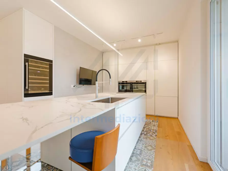 Immagine 3 di Attico in vendita  in Padova via Bracciolini a Padova