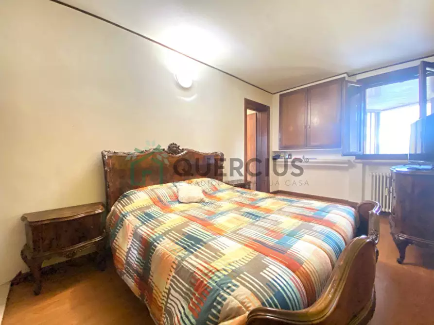 Immagine 10 di Casa indipendente in vendita  in Via Piazza S. Marco a Boschi Sant'anna