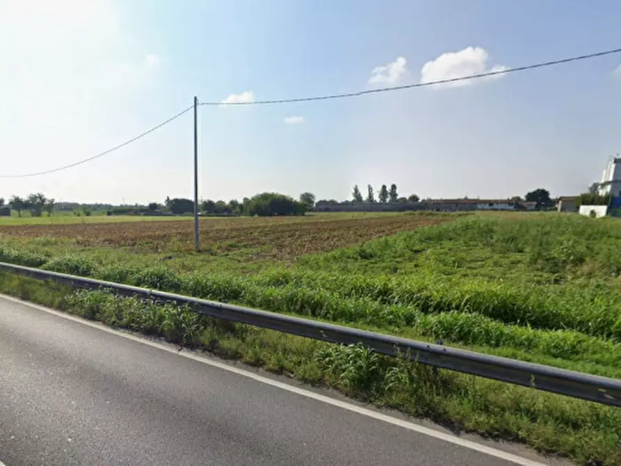 Immagine 1 di Terreno in vendita  in via padana superiore 48 a Cazzago San Martino
