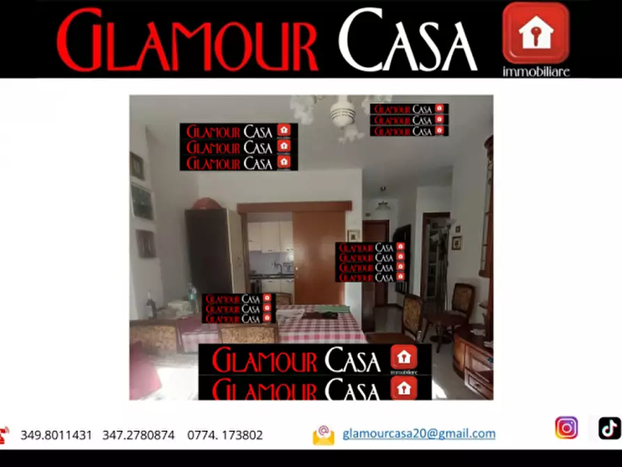 Immagine 2 di Appartamento in vendita  in Via Giuseppe Viner a Roma