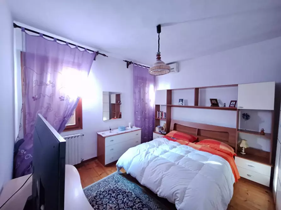 Immagine 16 di Casa bifamiliare in vendita  in Via Jacopone da Todi a Rovigo