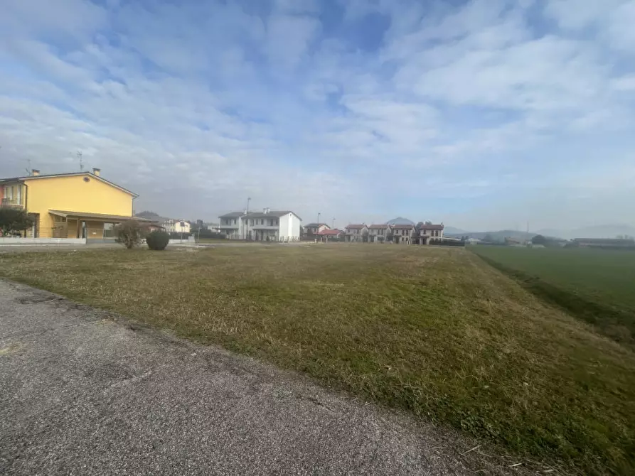 Immagine 12 di Terreno in vendita  in Via Monte Grappa, Albettone (VI) a Albettone