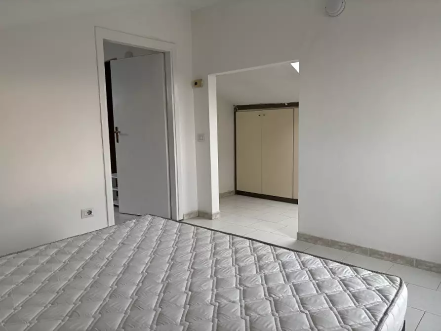 Immagine 8 di Appartamento in affitto  in via petrarca 68 a Rho