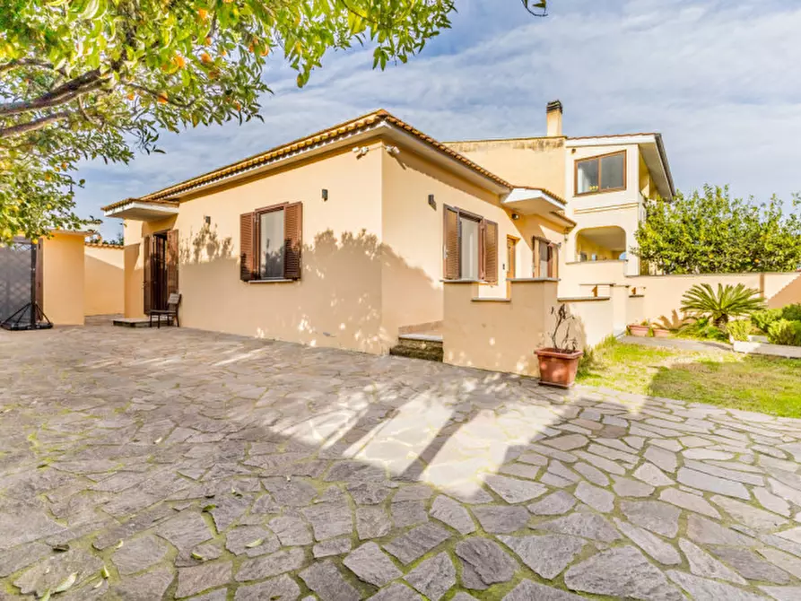 Immagine 4 di Casa bifamiliare in vendita  in Via delle Tartarughe 17 a Fiumicino