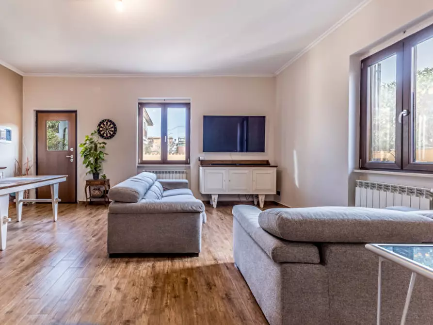 Immagine 10 di Casa bifamiliare in vendita  in Via delle Tartarughe 17 a Fiumicino