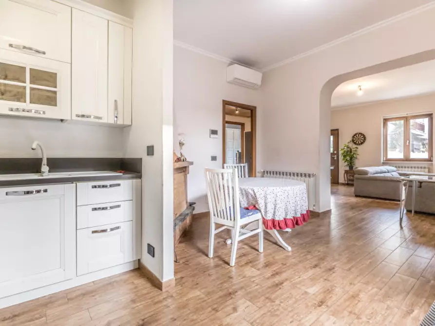 Immagine 13 di Casa bifamiliare in vendita  in Via delle Tartarughe 17 a Fiumicino