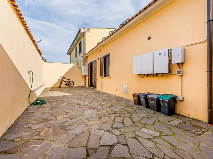 Immagine 31 di Casa bifamiliare in vendita  in Via delle Tartarughe 17 a Fiumicino