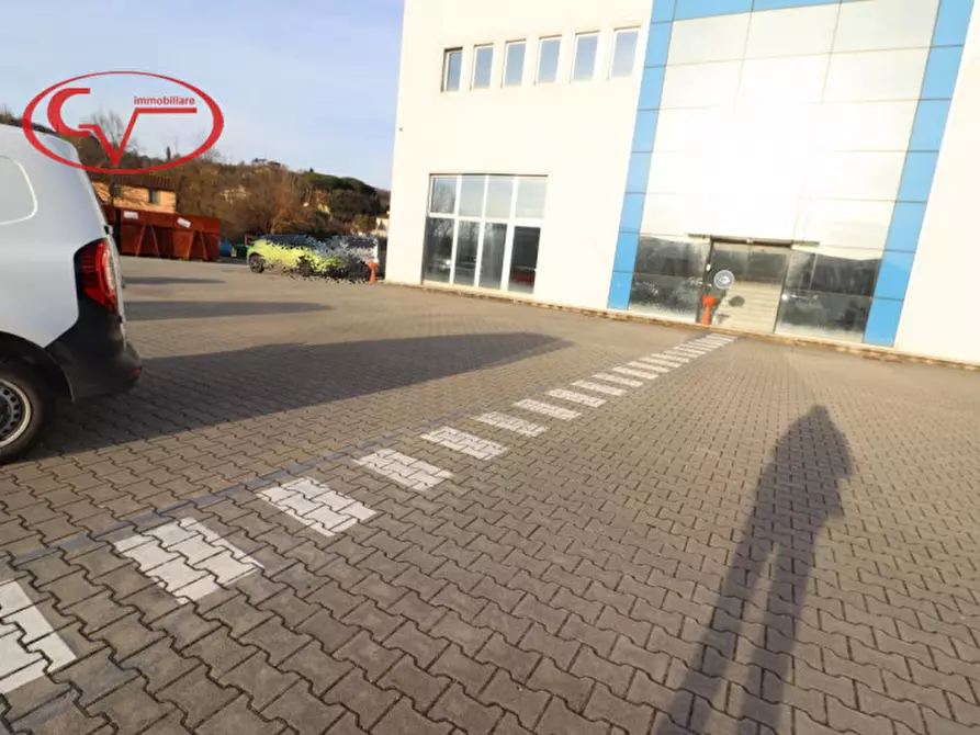 Immagine 4 di Laboratorio in vendita  in Terranuova Bracciolini a Terranuova Bracciolini