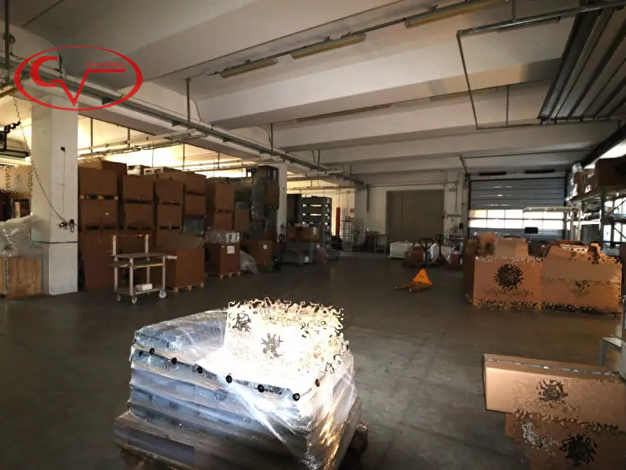 Immagine 7 di Laboratorio in vendita  in Terranuova Bracciolini a Terranuova Bracciolini