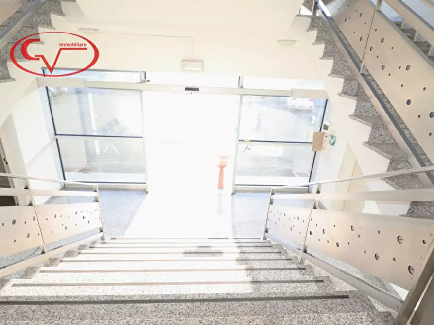 Immagine 9 di Laboratorio in vendita  in Terranuova Bracciolini a Terranuova Bracciolini