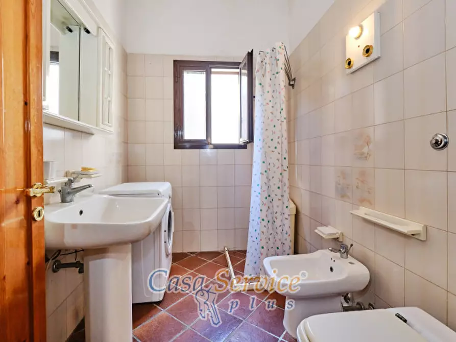 Immagine 13 di Casa indipendente in vendita  in Via Dabormida a Collepasso