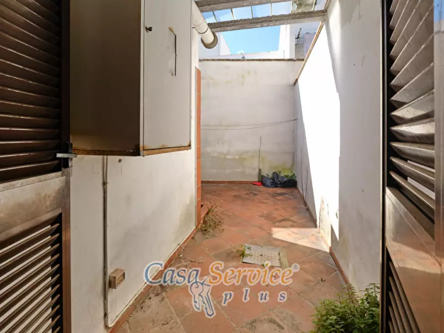 Immagine 15 di Casa indipendente in vendita  in Via Dabormida a Collepasso