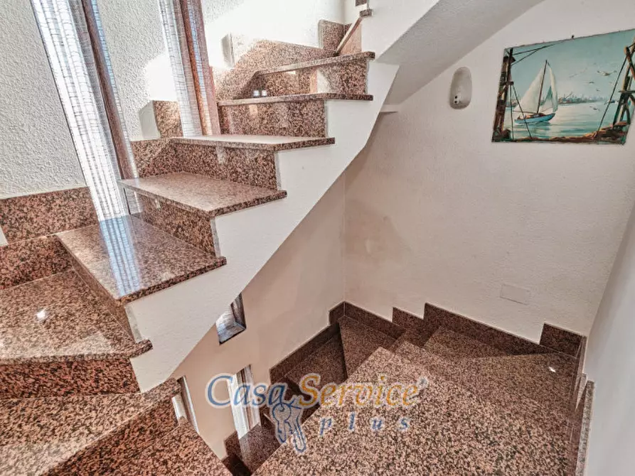 Immagine 18 di Casa indipendente in vendita  in Via Dabormida a Collepasso