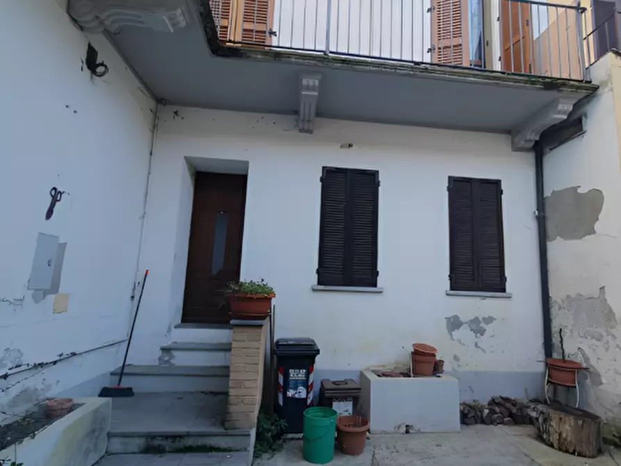 Immagine 3 di Casa indipendente in vendita  in Via Giulio Re, 5 a Vignale Monferrato