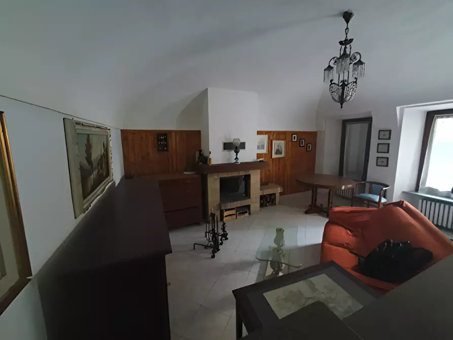 Immagine 5 di Casa indipendente in vendita  in Via Giulio Re, 5 a Vignale Monferrato