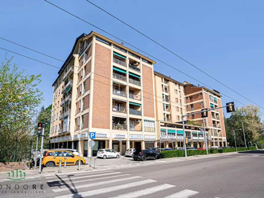 Immagine 1 di Appartamento in vendita  in Via Emilia 1 a San Lazzaro Di Savena