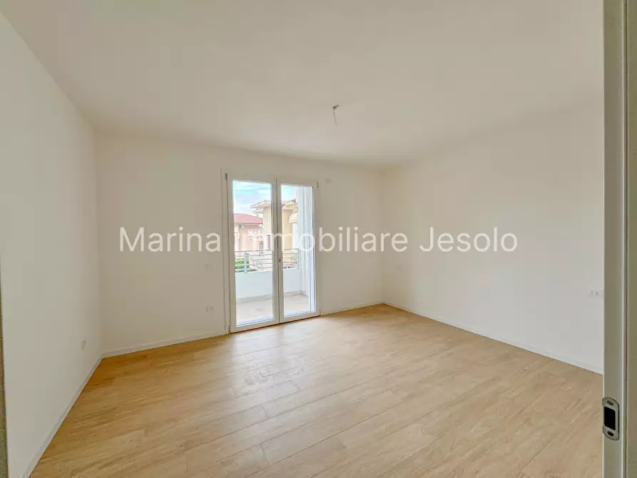 Immagine 9 di Appartamento in vendita  in Via 24 Maggio a Jesolo