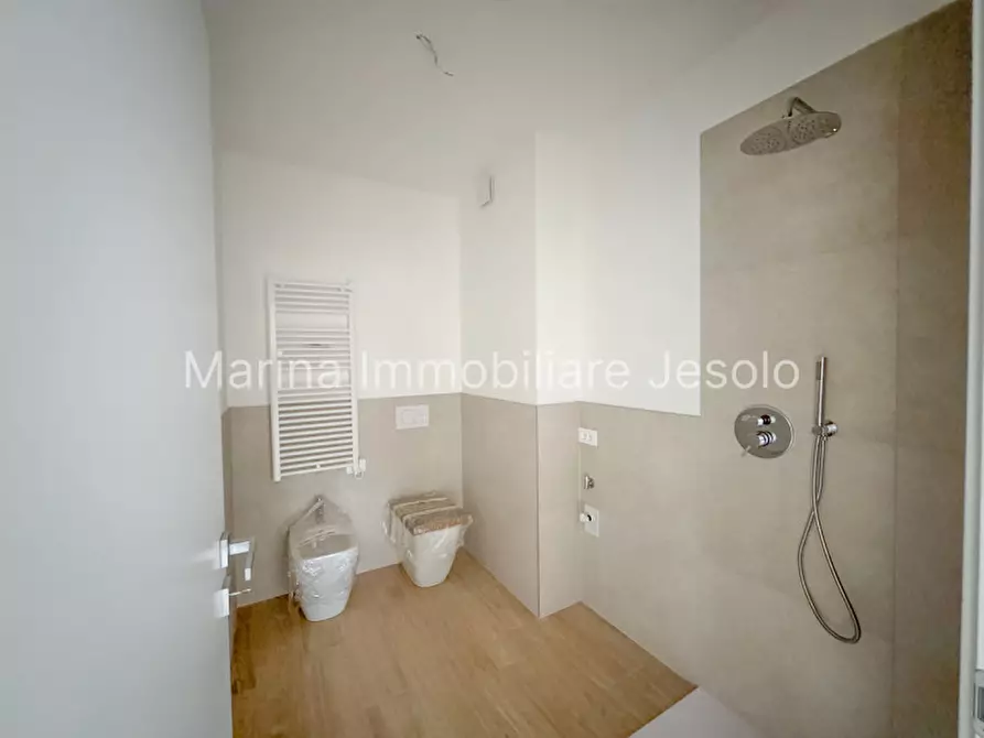 Immagine 10 di Appartamento in vendita  in Via 24 Maggio a Jesolo