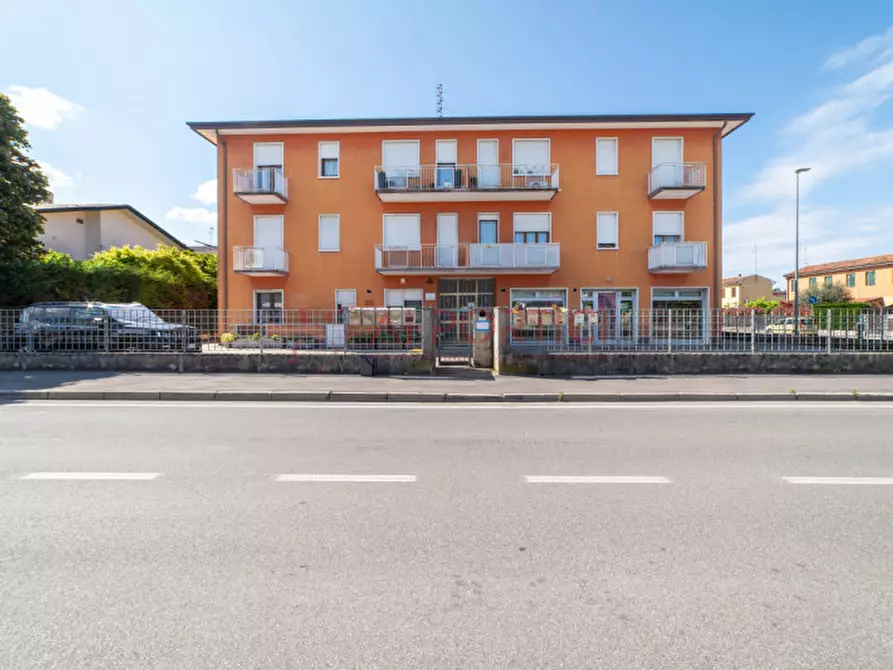 Immagine 1 di Appartamento in vendita  in Via Quattro Novembre a Piove Di Sacco