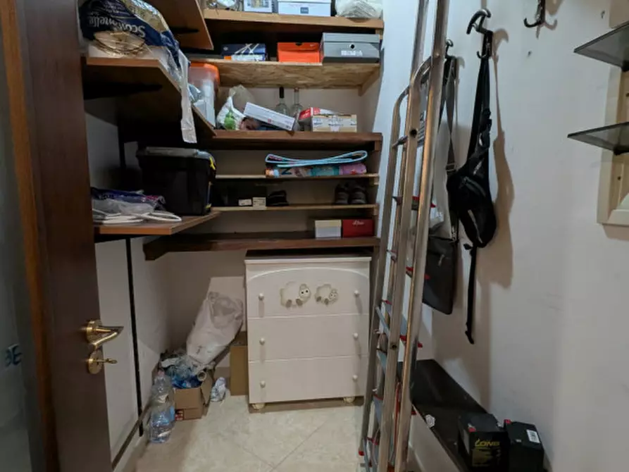 Immagine 41 di Appartamento in affitto  in Via Tenente Ferrito a Villabate