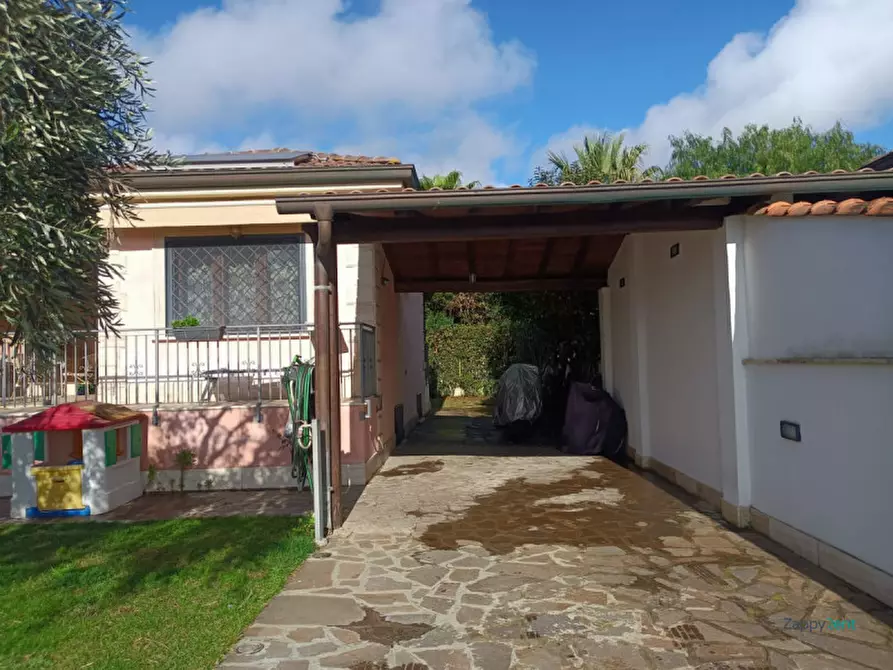 Immagine 26 di Appartamento in affitto  in Via Torcegno, 54 a Roma