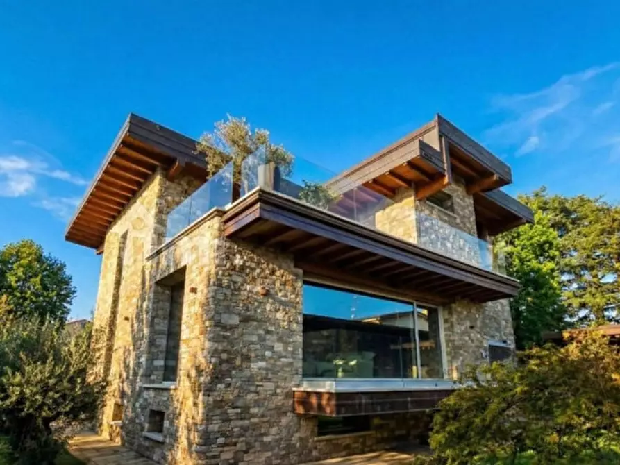 Immagine 4 di Villa in vendita  in Via Amatore Sciesa a Monza