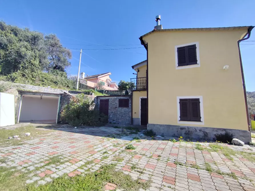 Immagine 5 di Villa in vendita  in prima collina a Moneglia