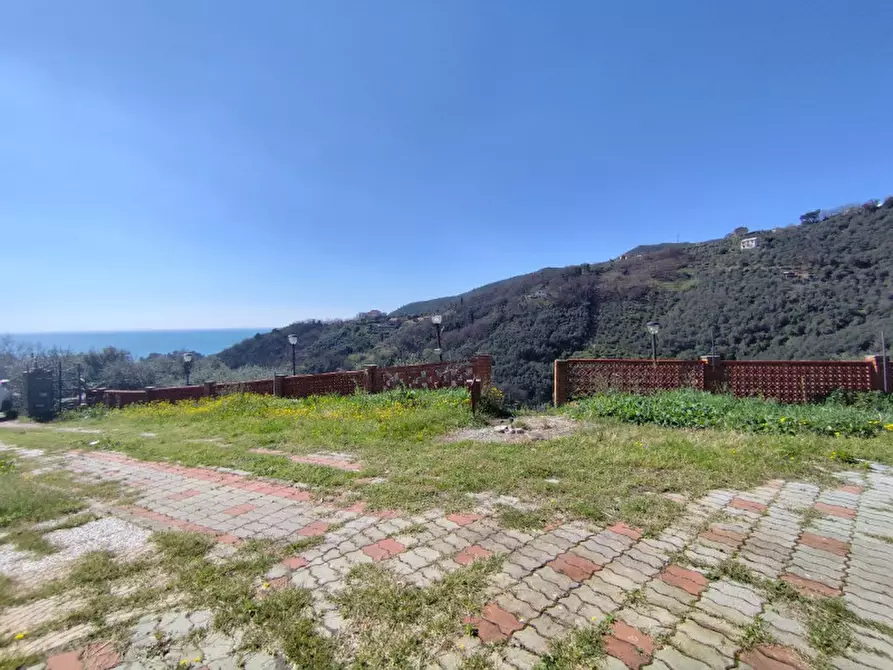 Immagine 7 di Villa in vendita  in prima collina a Moneglia