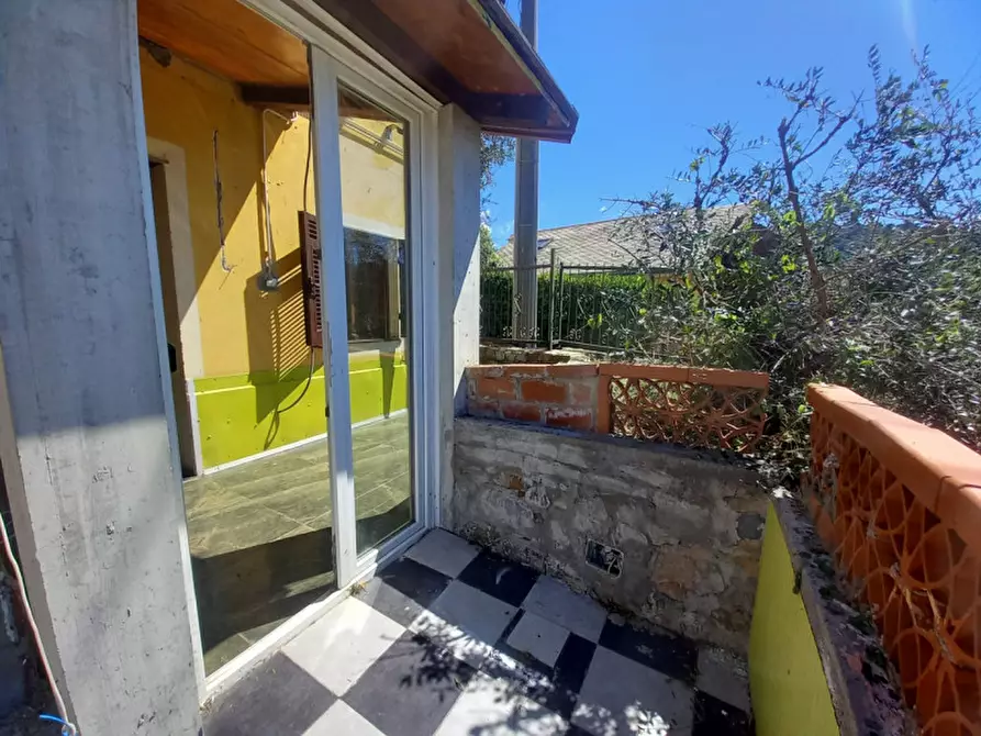 Immagine 10 di Villa in vendita  in prima collina a Moneglia