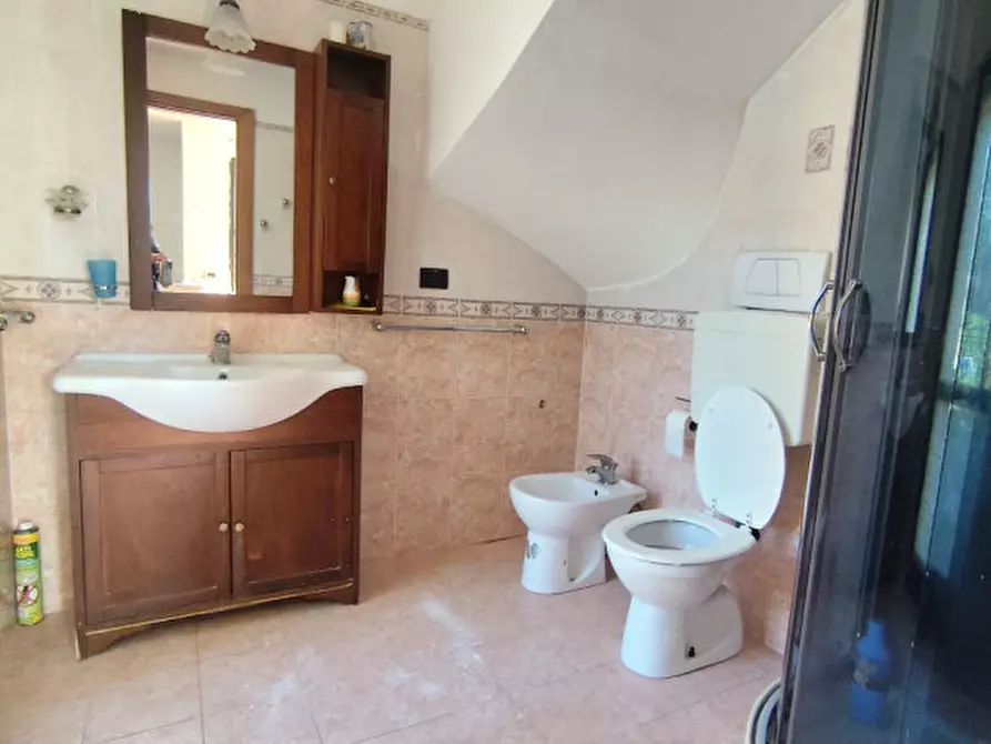 Immagine 18 di Villa in vendita  in prima collina a Moneglia