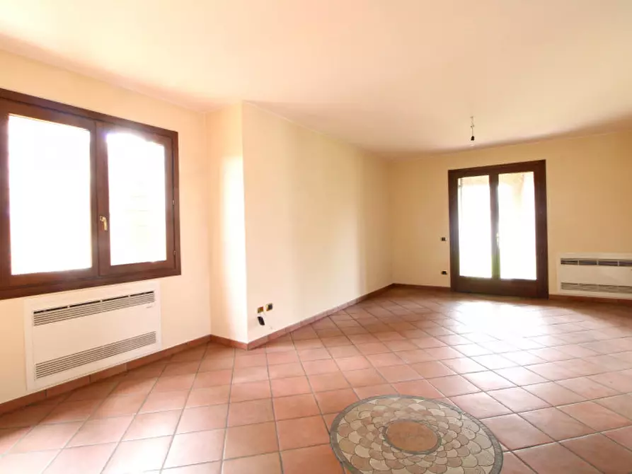 Immagine 9 di Villa in vendita  in Via Paolo Sarpi 18 a Solesino