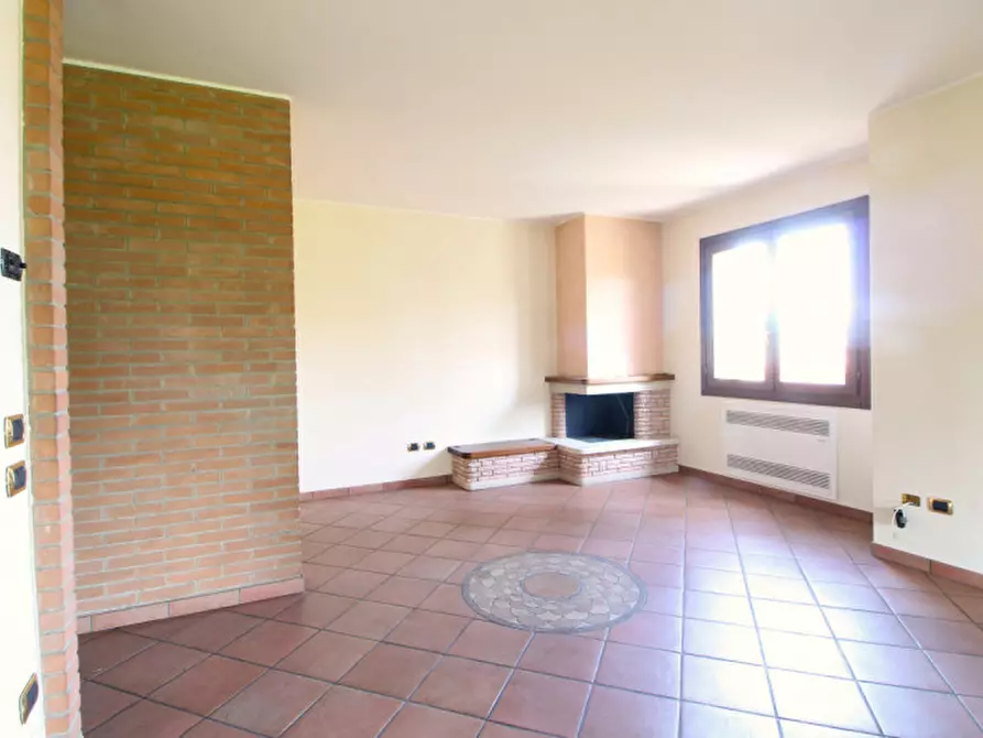 Immagine 13 di Villa in vendita  in Via Paolo Sarpi 18 a Solesino