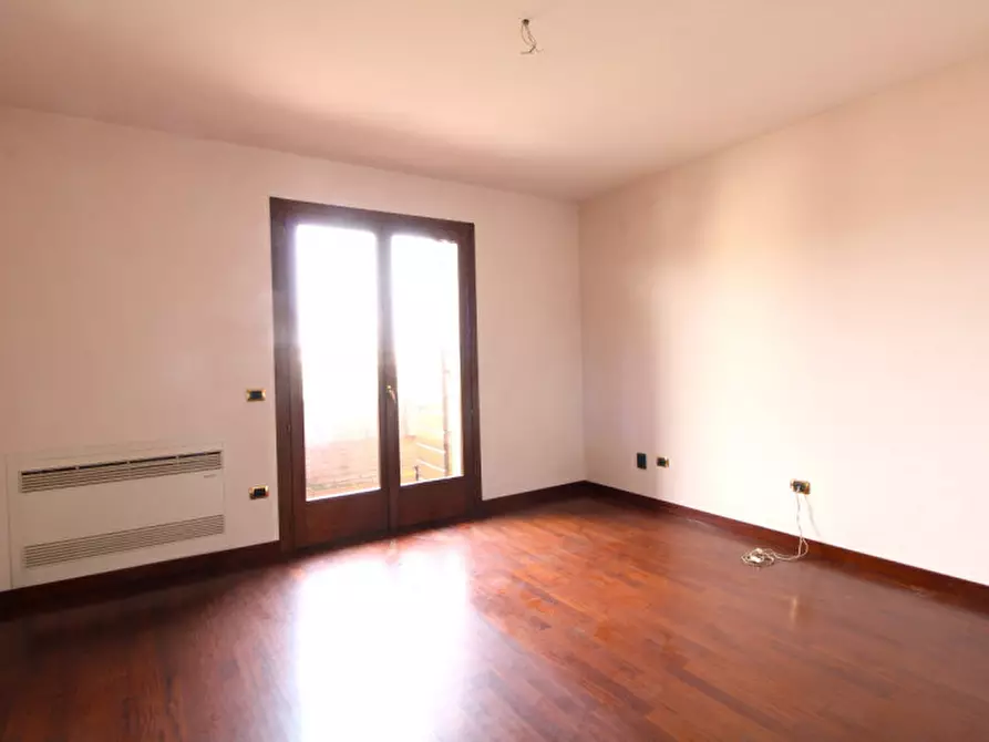 Immagine 20 di Villa in vendita  in Via Paolo Sarpi 18 a Solesino