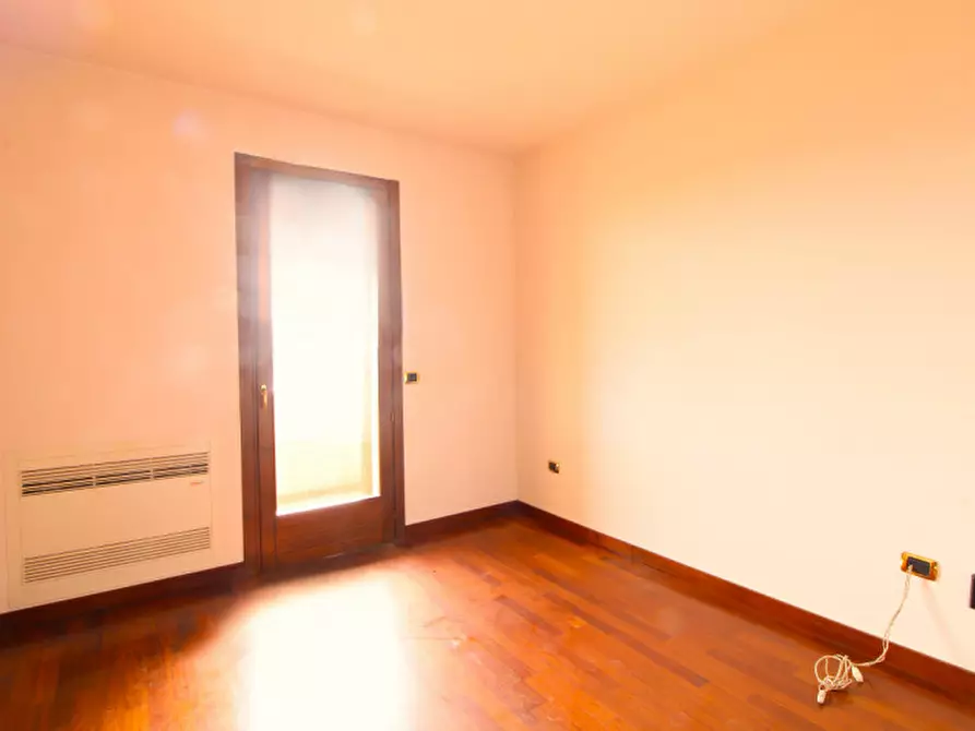 Immagine 31 di Villa in vendita  in Via Paolo Sarpi 18 a Solesino