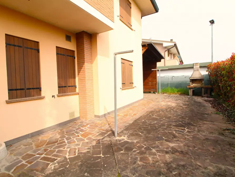 Immagine 44 di Villa in vendita  in Via Paolo Sarpi 18 a Solesino