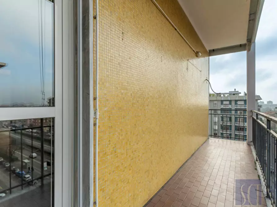 Immagine 17 di Camera in affitto  in Viale Famagosta a Milano